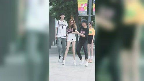 达叔街拍视频,捕捉日常生活中的时尚瞬间